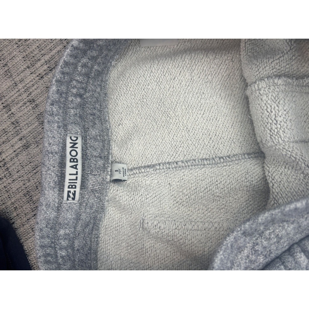 Billabong Sweatpants Size SMALL Light Heather Gray W/ Navy Blue Gap Crew Shirt - Picture 14 of 16